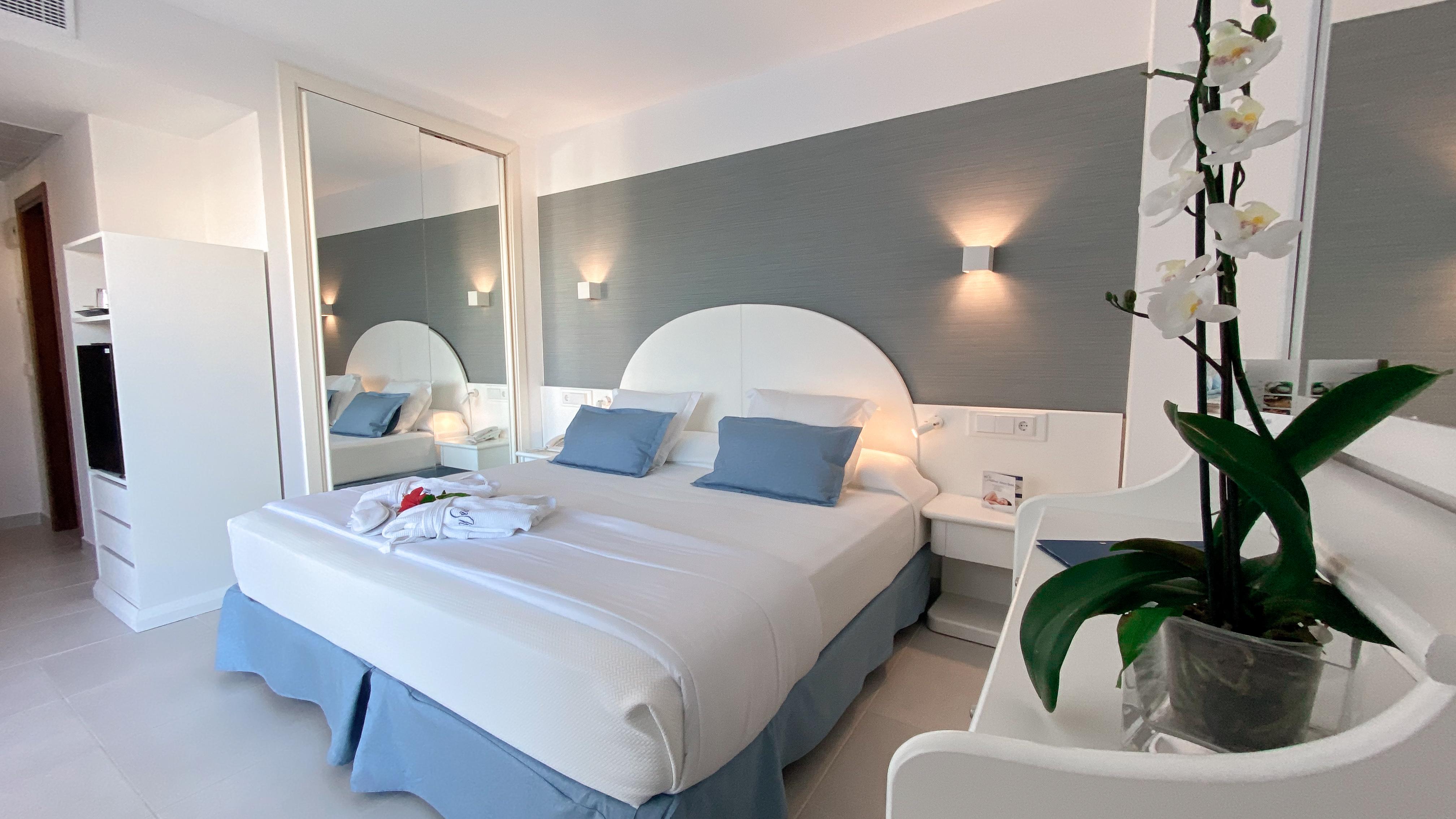 סנטה פונסה Reverence Life Hotel - Adults Only מראה חיצוני תמונה